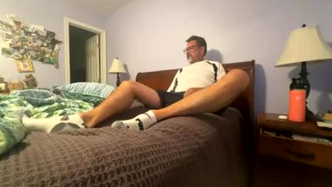 Snapshot of daddyprecummer chatting on July 13, 2026, 3:42 am daddyprecummer online show from July 13, 2026, 3:42 am