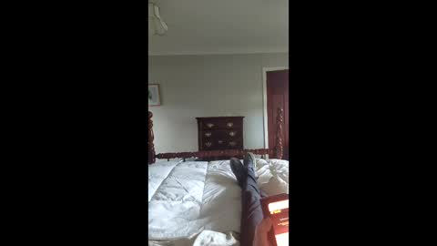 Snapshot of daddys_here_x chatting on January 17, 2026, 10:42 am daddys_here_x online show from January 17, 2026, 10:42 am