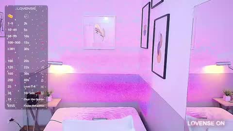 Antonella  online show from December 8, 2024, 7:22 pm