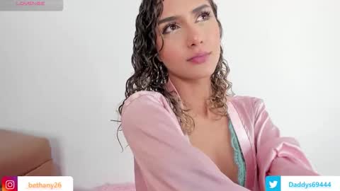 Bethany online show from November 12, 2025, 10:41 pm