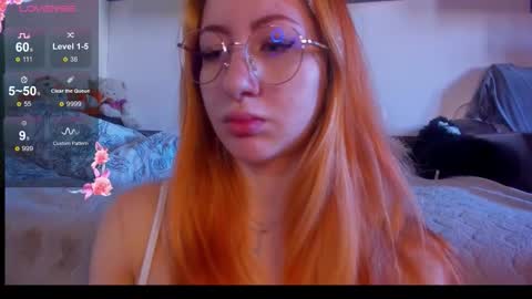 daddyslittleslutfox online show from November 25, 2025, 9:42 am