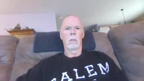 Snapshot of daddysmk chatting on January 4, 2025, 4:00 pm daddysmk online show from January 4, 2025, 4:00 pm