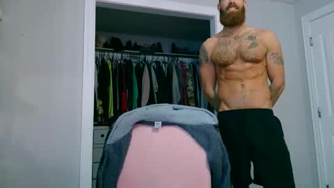 daddyunlocked1 online show from March 26, 2026, 2:33 pm