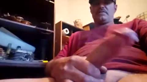 Snapshot of dadsfreedickrides chatting on November 21, 2025, 9:57 pm dadsfreedickrides online show from November 21, 2025, 9:57 pm