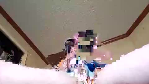 Snapshot of dadsfreedickrides chatting on November 26, 2025, 7:37 pm dadsfreedickrides online show from November 26, 2025, 7:37 pm