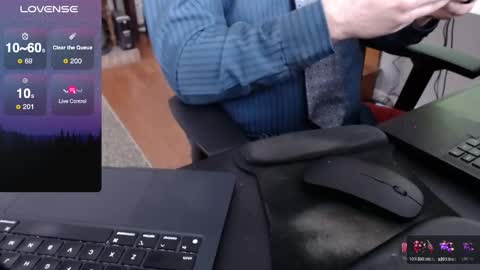 Snapshot of dadssecret69 chatting on March 19, 2026, 2:54 pm DadsSecret online show from March 19, 2026, 2:54 pm