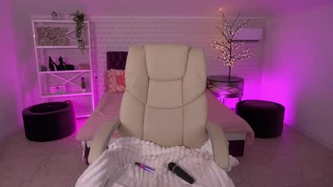 Snapshot of daenerys_daen chatting on May 29, 2026, 2:37 pm daenerys_daen online show from May 29, 2026, 2:37 pm