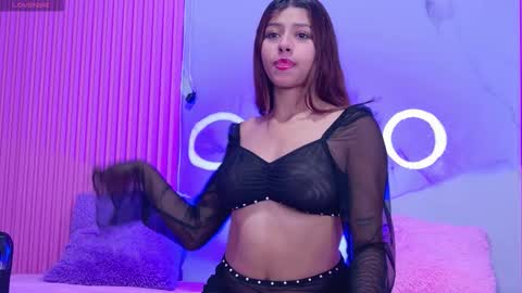 Snapshot of dafne17_ chatting on February 19, 2026, 8:54 am Dafne online show from February 19, 2026, 8:54 am