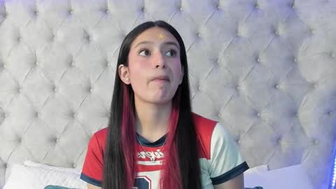 Snapshot of dafne_bss chatting on January 17, 2026, 5:23 am dafne_bss online show from January 17, 2026, 5:23 am