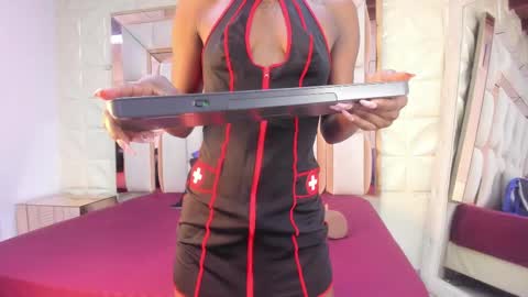 Dafnee online show from October 27, 2025, 12:53 pm