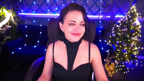 Snapshot of dafni_mon chatting on December 17, 2024, 7:29 am Dafni Mon online show from December 17, 2024, 7:29 am