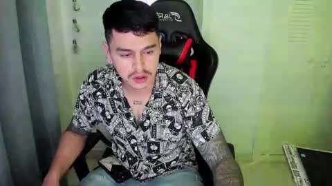 Snapshot of dage_19 chatting on October 16, 2025, 4:35 am my name is Jhon and I live in colombia online show from October 16, 2025, 4:35 am
