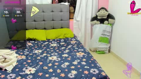 Snapshot of dahian_carter chatting on January 16, 2025, 12:09 pm Dahian  online show from January 16, 2025, 12:09 pm