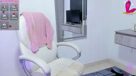 Snapshot of dahian_carter chatting on September 25, 2025, 12:20 pm Dahian  online show from September 25, 2025, 12:20 pm