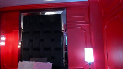 Dahiane Connor online show from December 3, 2025, 11:30 am