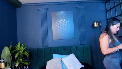 Snapshot of dahianeconnor chatting on March 19, 2026, 11:36 am Dahiane Connor online show from March 19, 2026, 11:36 am