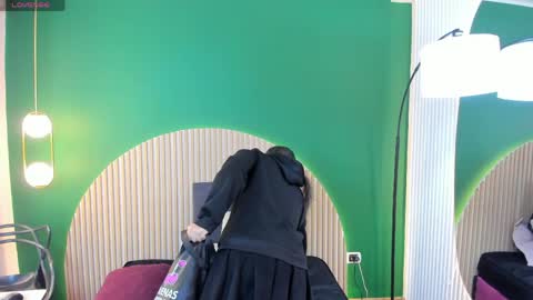 Snapshot of dahianeconnor chatting on April 1, 2026, 11:33 am Dahiane Connor online show from April 1, 2026, 11:33 am