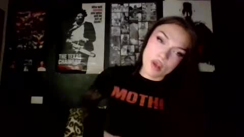 Snapshot of dahlia_adore chatting on October 28, 2025, 11:29 pm dahlia_adore online show from October 28, 2025, 11:29 pm