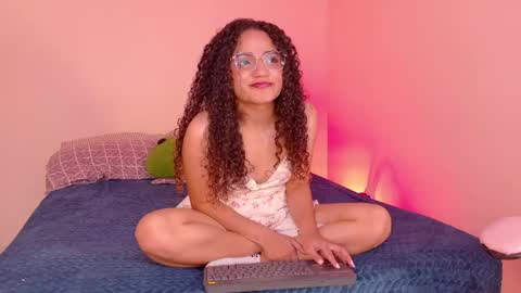 Dahli online show from June 7, 2026, 3:21 am