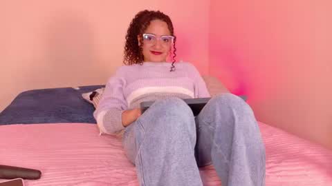 Dahli online show from June 11, 2026, 2:53 am