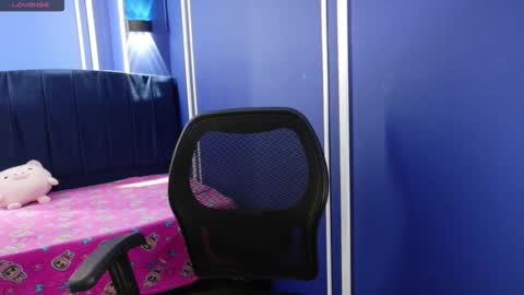 Snapshot of daila51 chatting on December 16, 2025, 11:37 am Daila online show from December 16, 2025, 11:37 am