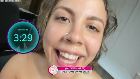 Alondra Suarez online show from September 12, 2025, 1:33 pm