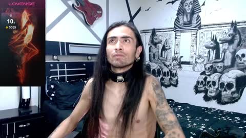 Snapshot of daimon_rock01 chatting on January 21, 2025, 5:38 am felipe online show from January 21, 2025, 5:38 am