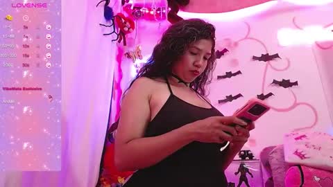 Snapshot of daina_flower chatting on October 20, 2025, 4:13 am DAINA online show from October 20, 2025, 4:13 am