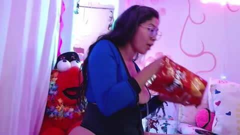 Snapshot of daina_flower chatting on February 26, 2026, 4:11 am DAINA online show from February 26, 2026, 4:11 am