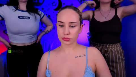 Little Di online show from May 22, 2026, 7:08 pm