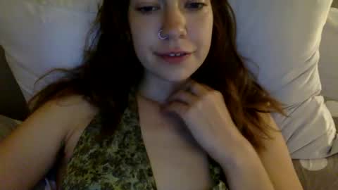 DaisyB3 online show from October 16, 2025, 7:15 pm
