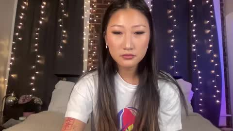 Snapshot of daisykimvip chatting on February 20, 2025, 3:12 am Daisy Kim online show from February 20, 2025, 3:12 am