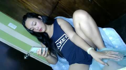 Snapshot of daisylira chatting on November 1, 2025, 12:45 am LILY christmas wish breast implant online show from November 1, 2025, 12:45 am