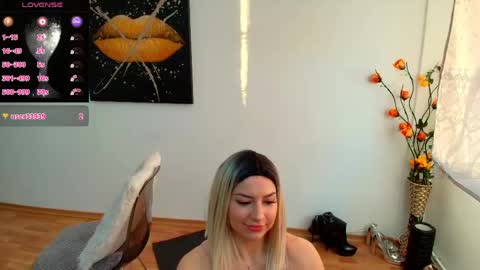 Daisyy online show from March 13, 2026, 5:14 am