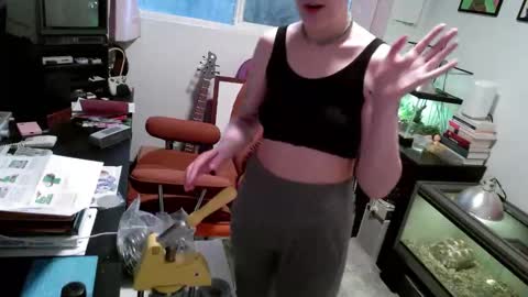 Snapshot of daisymynx chatting on March 20, 2026, 1:21 am daisymynx online show from March 20, 2026, 1:21 am