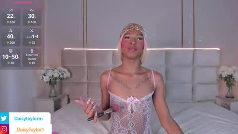 Snapshot of daisytaylor_ chatting on February 18, 2026, 12:45 pm Daisy online show from February 18, 2026, 12:45 pm