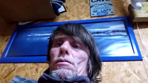 Snapshot of daiwants2fku chatting on November 3, 2025, 11:37 pm dave online show from November 3, 2025, 11:37 pm