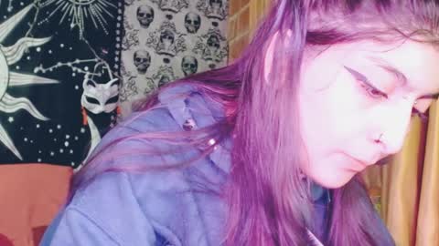    --  -- help me reach 100 hands up  online show from February 4, 2025, 6:57 am