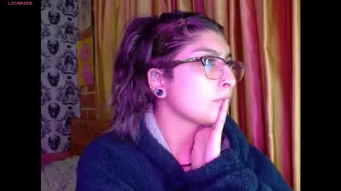    --  -- help me reach 100 hands up  online show from November 12, 2025, 3:29 am