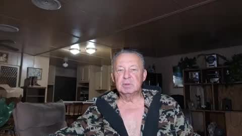 dakit online show from September 28, 2025, 1:27 pm