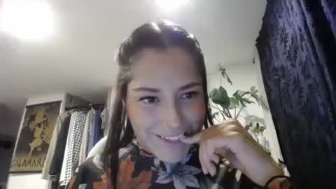 IG  dakotasofiaa online show from January 28, 2025, 2:32 am