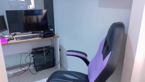 Snapshot of dakota_rainbow22 chatting on March 1, 2026, 4:25 am DAKOTA online show from March 1, 2026, 4:25 am