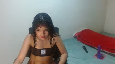 Snapshot of dakota_sweetx chatting on February 8, 2025, 11:45 pm Dakota And Bellamy online show from February 8, 2025, 11:45 pm