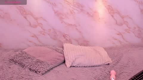 Dakota Ferreti online show from April 7, 2026, 12:55 am