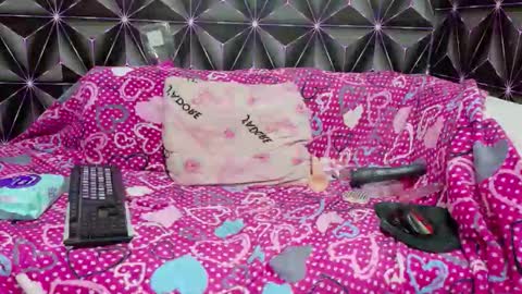 Snapshot of dakotaks chatting on October 21, 2025, 9:59 pm Mariana online show from October 21, 2025, 9:59 pm