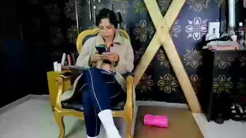  dakotha      online show from January 13, 2026, 2:00 pm