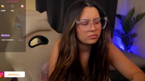 Snapshot of dakottaa__ chatting on January 17, 2026, 11:41 pm dakottaa__ online show from January 17, 2026, 11:41 pm