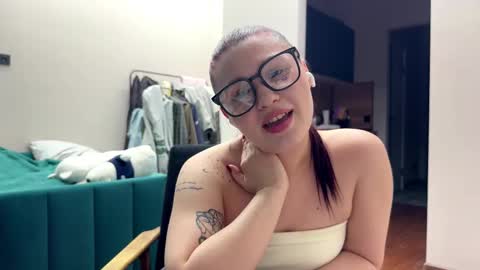 Daria online show from December 19, 2025, 6:37 pm