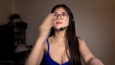 Isabella online show from February 27, 2026, 4:45 am