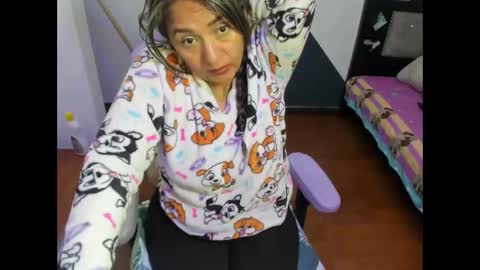 Snapshot of daleska_delicious1 chatting on October 15, 2025, 1:50 am daleska_delicious1 online show from October 15, 2025, 1:50 am